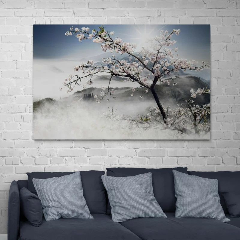 Obraz kwitnąca wiśnia we mgle - obrazek 1