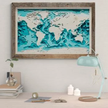 Drewniana Mapa Świata w ramie