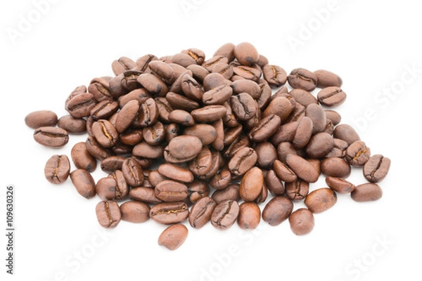 Fototapeta Coffee grains and leaves isolated on the white backgrounds.