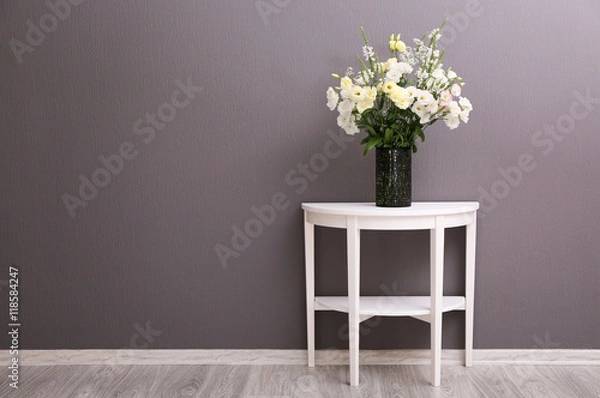 Fototapeta Beautiful flower bouquet on grey wall background