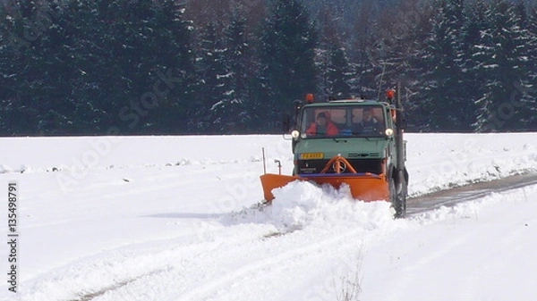 Fototapeta Schneepflug im Anmarsch