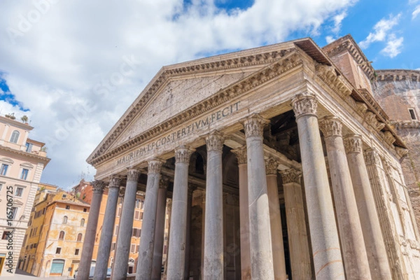 Fototapeta Pantheon main entrance colonnade