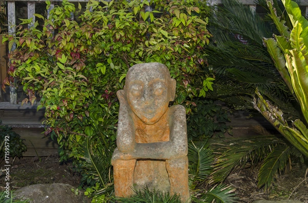 Fototapeta Pondering Statue