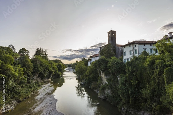 Fototapeta Paesaggio raffigurante la città di Cividale del Friuli 