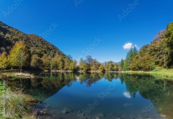 Fototapeta Lac de Bethmale (Ariège, Pyrénées)
