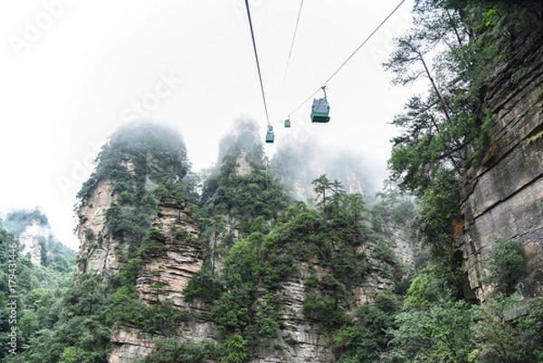 Fototapeta Cable car in Zhangjiajie National Forest Park