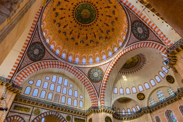 Fototapeta Interior decoration and artworks of Suleymaniye mosque