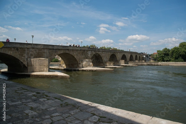 Fototapeta Steinerne Brücke in Regensburg