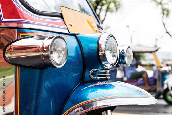 Fototapeta Close up headlight of tuk tuk