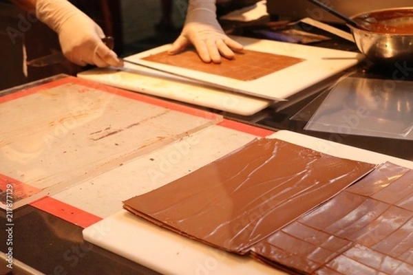 Fototapeta Making to sweet chocolate