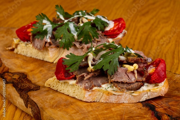 Fototapeta Bruschetta with roastbeef