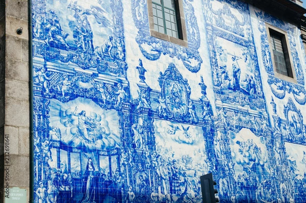 Fototapeta azulezhu in the architecture of Portugal,Porto