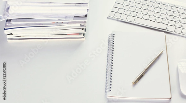 Obraz Computer keyboard, mouse and notebook with a pencil on the table