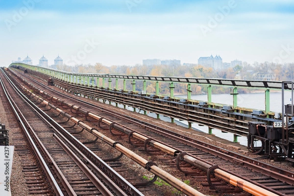 Fototapeta metro subway bridge over the river Dnieper, Kiev, Ukraine	