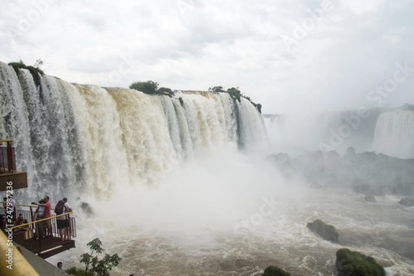 Fototapeta Massive Waterfalls