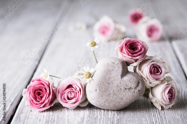 Fototapeta Pink roses and heart on wooden background