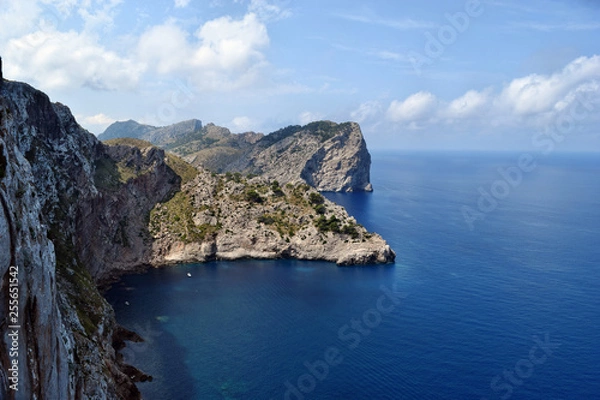 Fototapeta  Beautiful sea bay and mountains on Cap Formentor