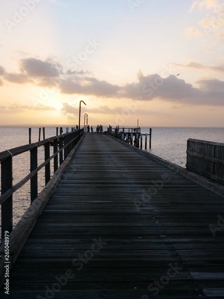 Fototapeta jetty on the water 