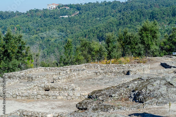 Fototapeta Yacimiento arqueológico  do Monte Padrao, Santo Tirso. Portugal.