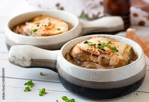 Fototapeta French Onion Soup, Served in Traditional Clay Pots