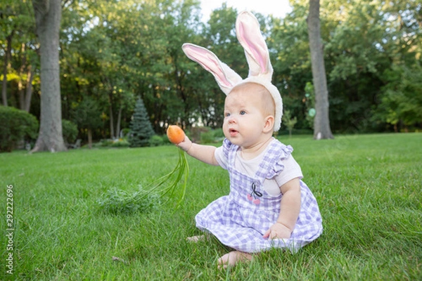 Fototapeta Easter Baby