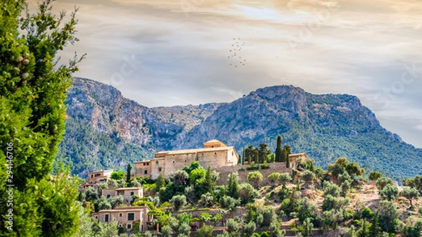 Fototapeta Old town of Deia with Saint Joan Baptista parish, Mallorca, Spain