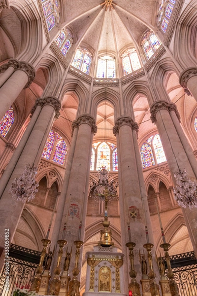 Fototapeta Kathedrale von Le Mans - Frankreich - wunderschön
