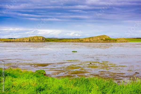 Fototapeta Beautiful rugged Iceland coast seascape