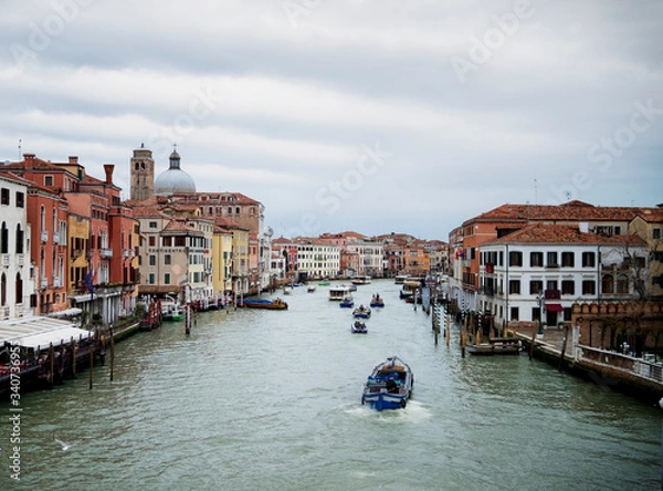 Obraz Old house on the Canale Grande in Venice (Italy) on a sunny day in winter