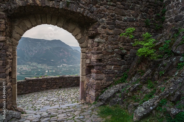 Fototapeta Castle ruins in the municipality of Appiano in Italian South Tyrol