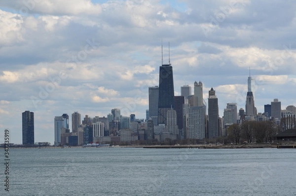 Fototapeta view of the Michigan Lake and the city of Chicago