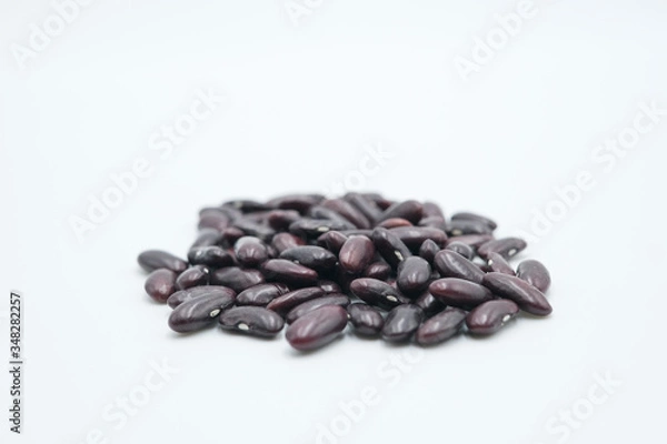 Obraz Red Kidney Bean  or Phaseolus vulgaris shot on a white isolated background.