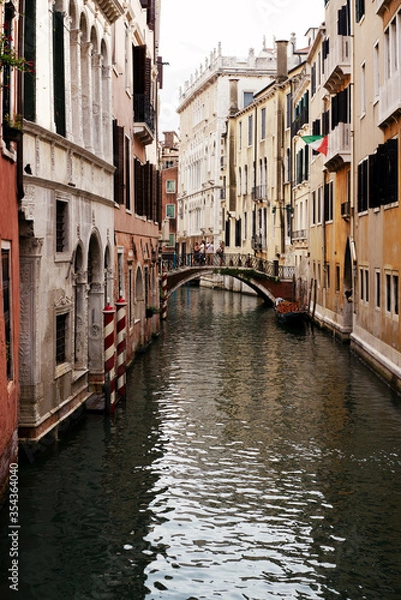 Fototapeta View of the canal in the afternoon in Venice. Italy.