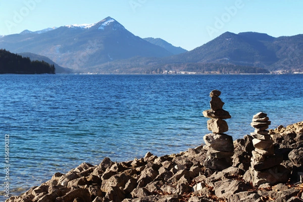 Fototapeta Wandern am Walchensee in Oberbayern