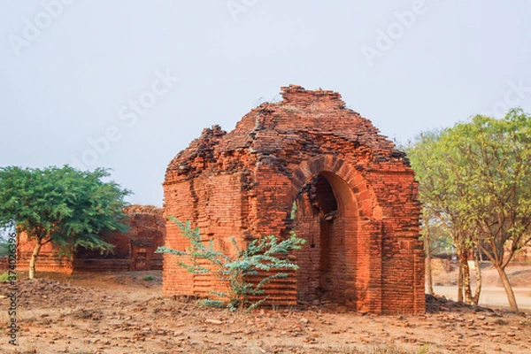 Fototapeta Beautiful ancient Buddhist temples and pagodas Bagan Myanmar Burma