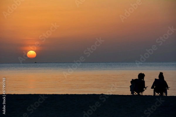 Fototapeta One of the most beautiful sunrises in Miami Beach full of colors 