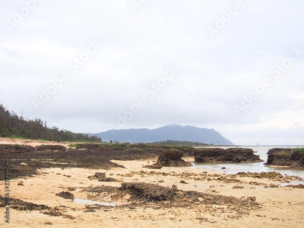 Fototapeta 沖縄　久米島の風景　シンリ浜