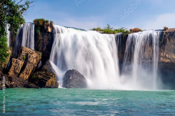 Fototapeta Natural water fall Dray Nul in Dak Lak province, Vietnam.