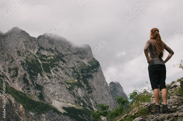 Fototapeta Hiking in Dachstein mountains (Dachsteingebirge)