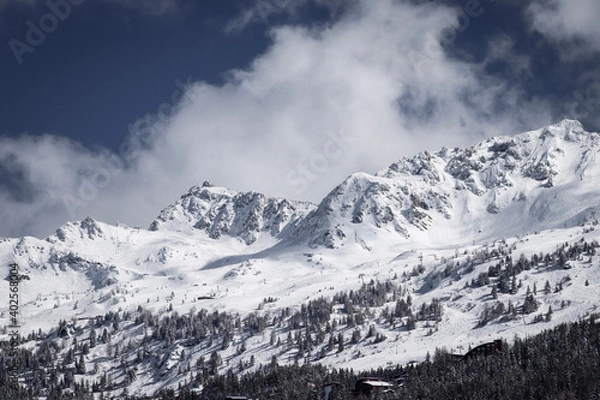 Fototapeta snow covered mountains