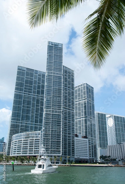 Fototapeta Miami Downtown Skyscrapers And A Motorboat