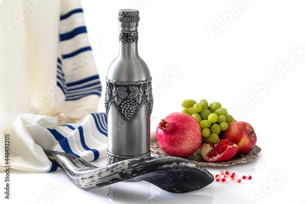 Fototapeta Talit, bottle of wine, shofar, vintage plate with pomegranate, apple and grapes. Rosh hashanah