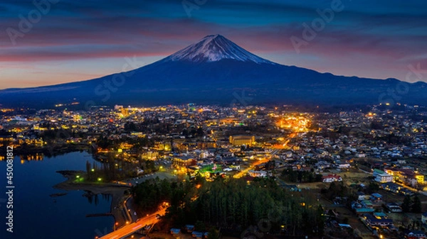 Fototapeta Fuji mountains and Fujikawaguchiko city at night, Japan.