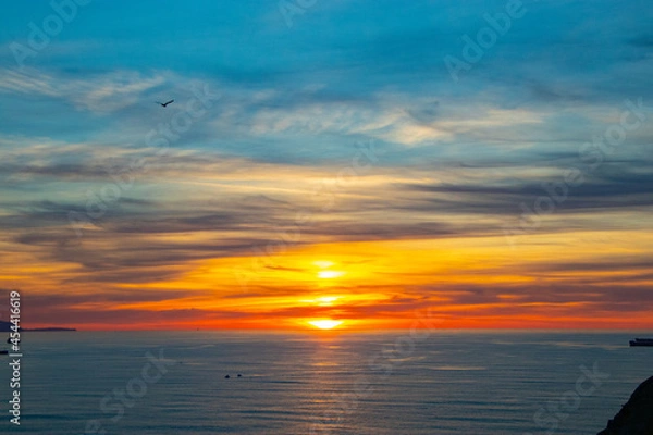 Fototapeta Atardecer sobre el mar. Atardeceres mágicos