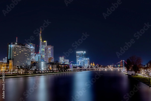 Fototapeta Frankfurt am Main Skyline - Wolkenkratzer