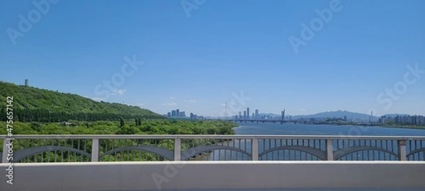 Fototapeta Seoul River Bridge in Sunny Day