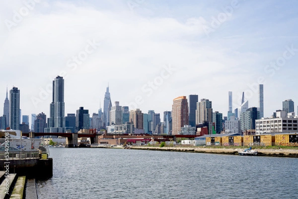 Fototapeta View from Greenpoint to Long Island City, Queens and East Midtown Manhattan in New York City