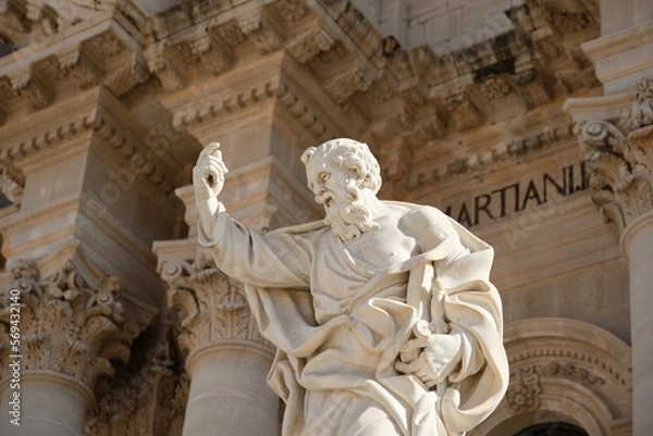 Fototapeta Syracuse, Cathedral of Syracuse. Catholic church in limestone, originally a Greek doric temple, Italy