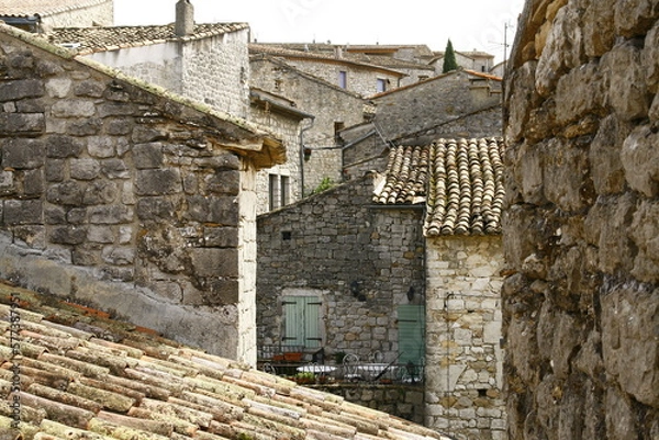 Fototapeta Balazuc, village médiéval dans le département de l'Ardèche en France