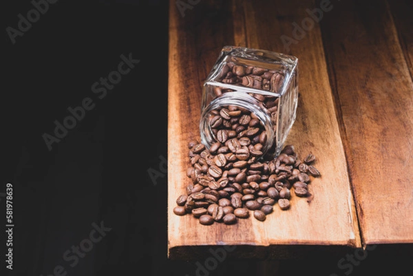 Obraz Premium Colombian Coffee Beans on Wooden Plank